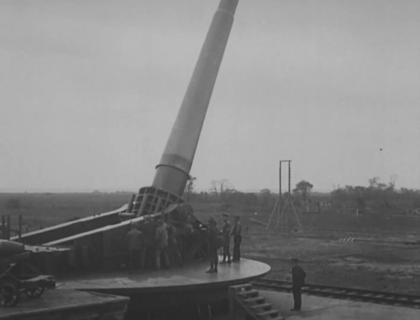 16 inch Gun M1919 clip 1 111-h-1246-r1_HD_2Mbps_Trim_Moment