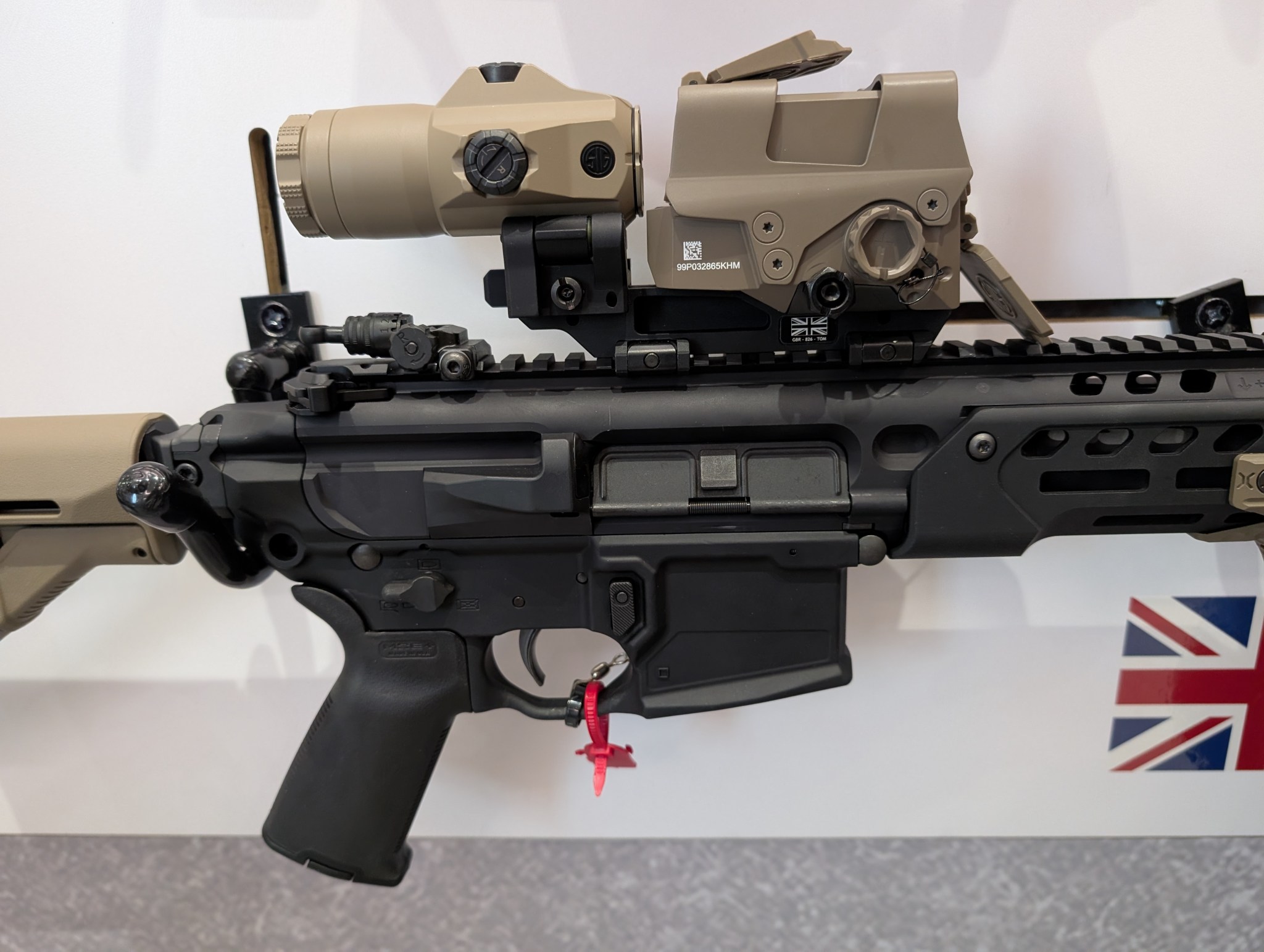 L143A2 – The Armourers Bench